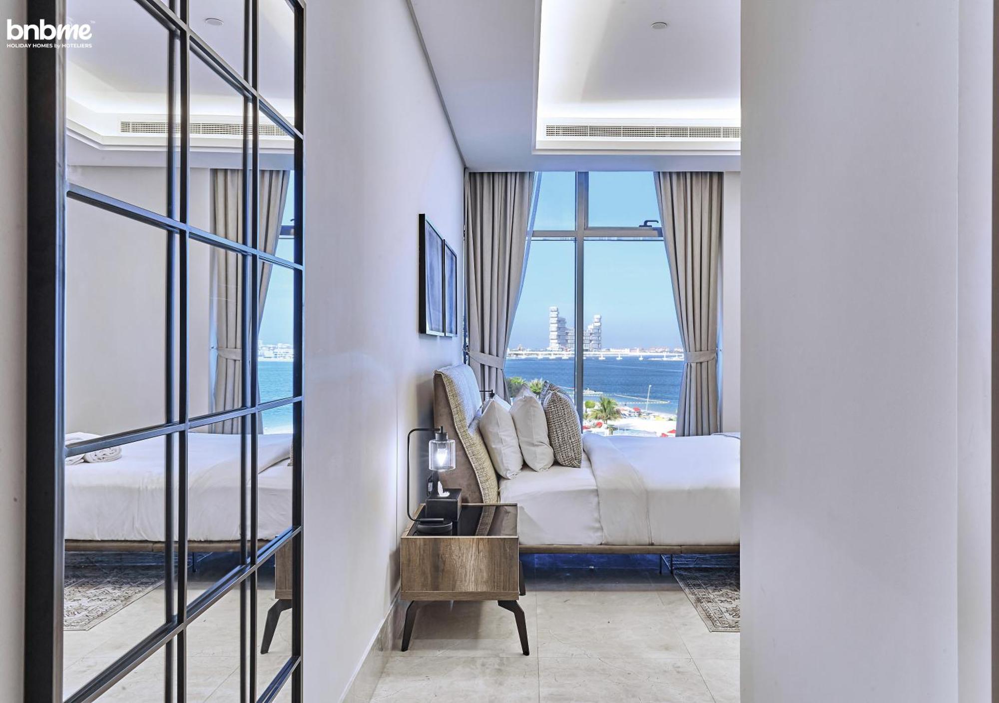 Bnbme - Th8 Palm Hotel Dubaï Extérieur photo