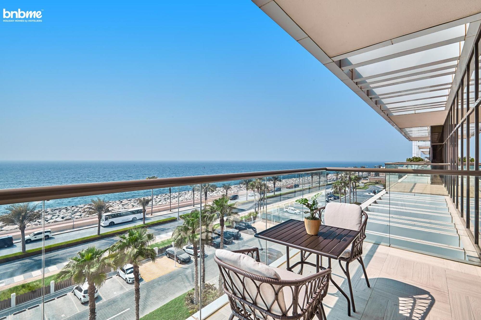 Bnbme - Th8 Palm Hotel Dubaï Extérieur photo